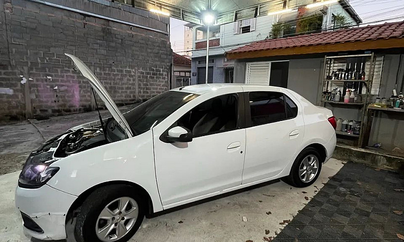 Renault Logan Dynami...
