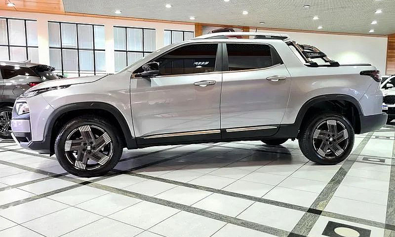 Fiat Toro Volcano 1....