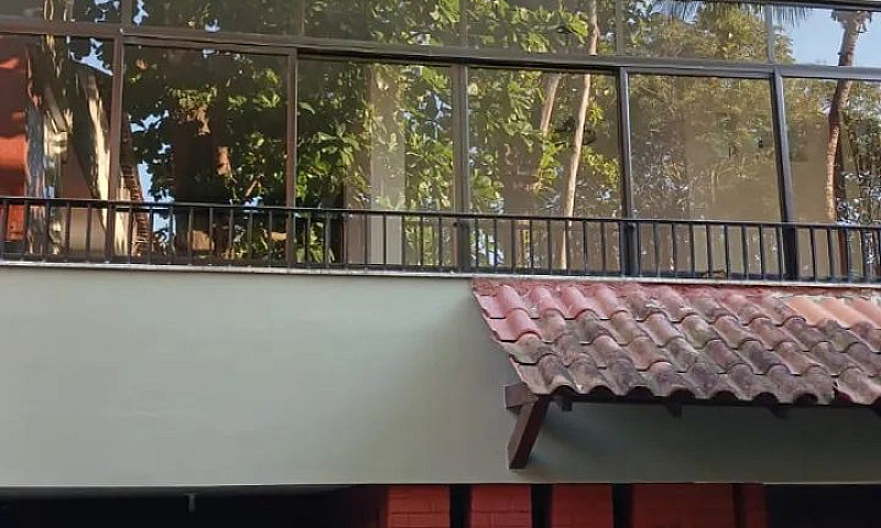 Alugo Casa 3 Quartos...
