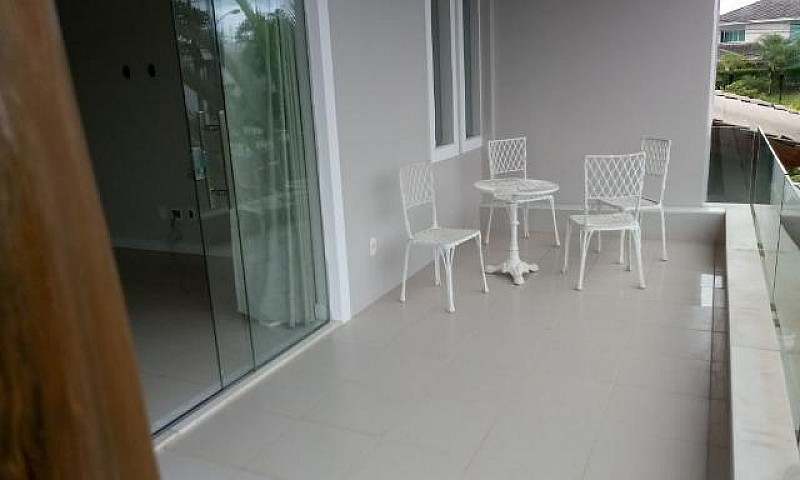 Casa Com 4/4 Com 4 S...
