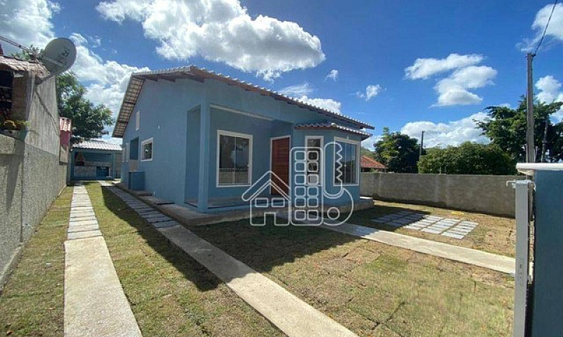 Casa Com 3 Dormitóri...