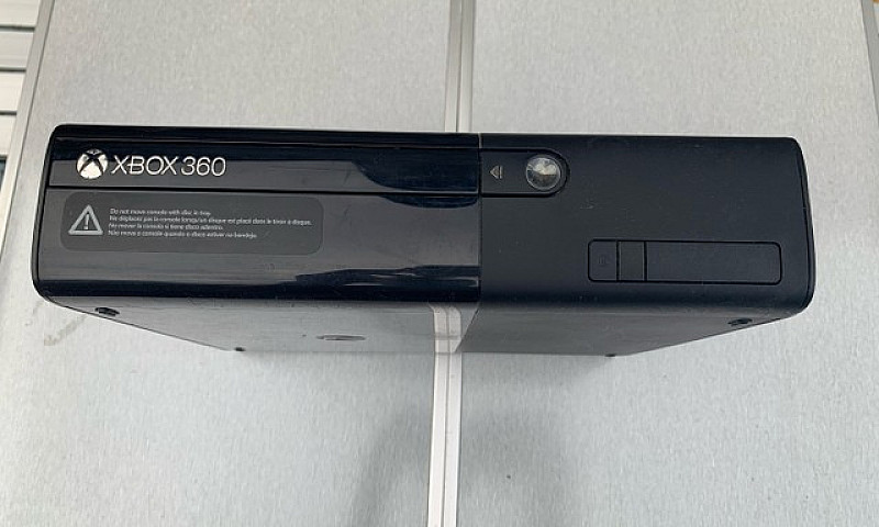 Xbox 360 + Kinect ( ...