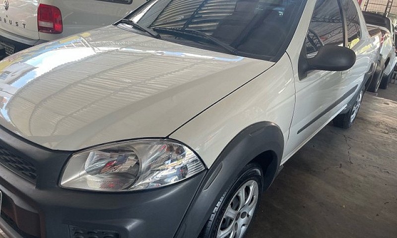 Fiat Strada Hard Wor...