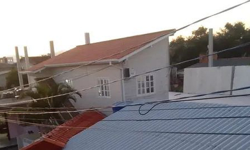 Casa De Madeira ...