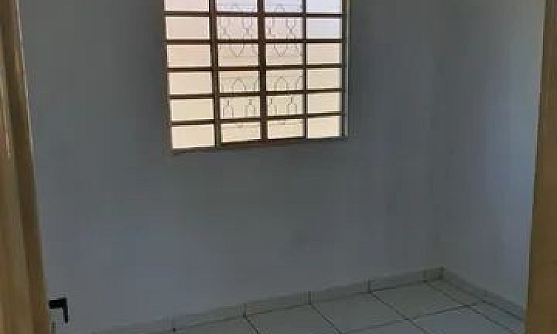 Alugo Barracao / Cas...