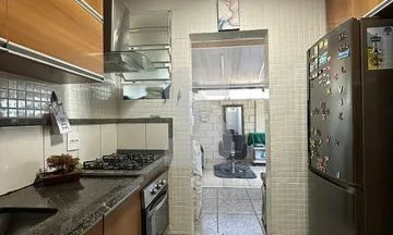 Casa Geminada À Vend...