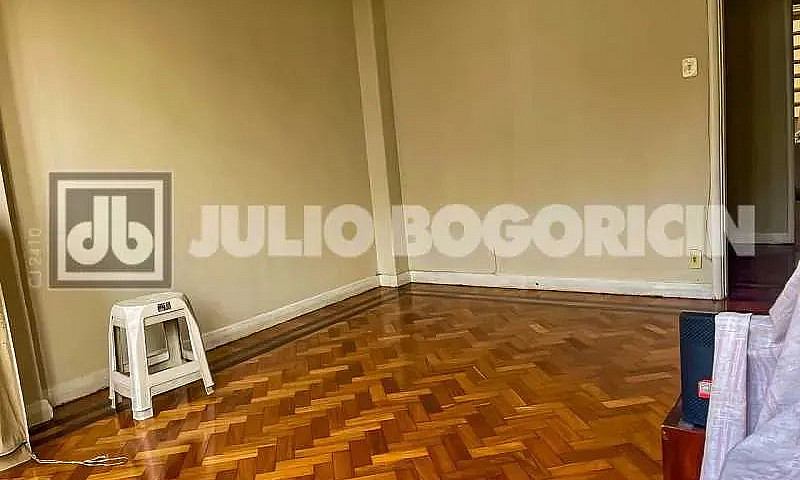 Apartamento - Padrão...