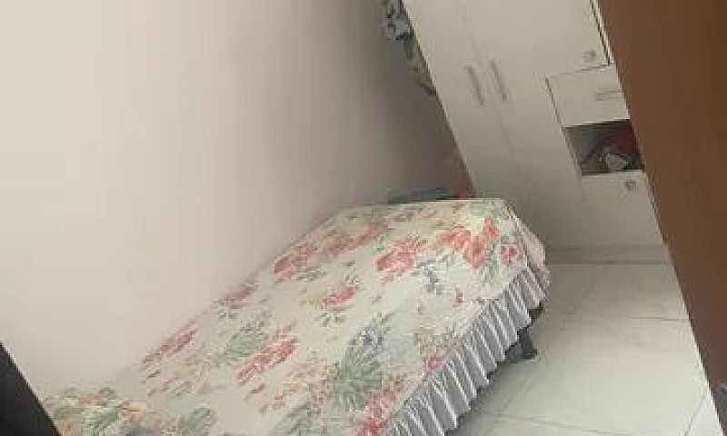 Alugo Quarto Para Mu...