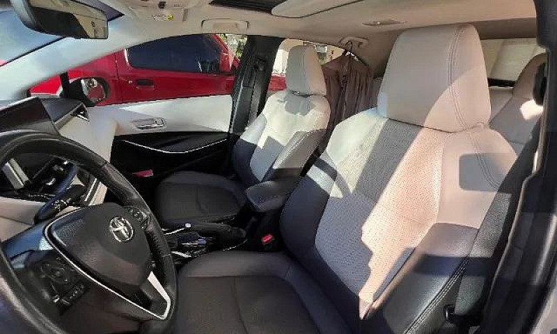 Toyota Corolla Altis...