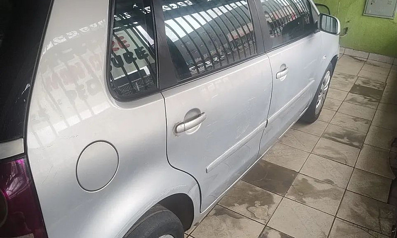 Volkswagen Polo 1.6 ...