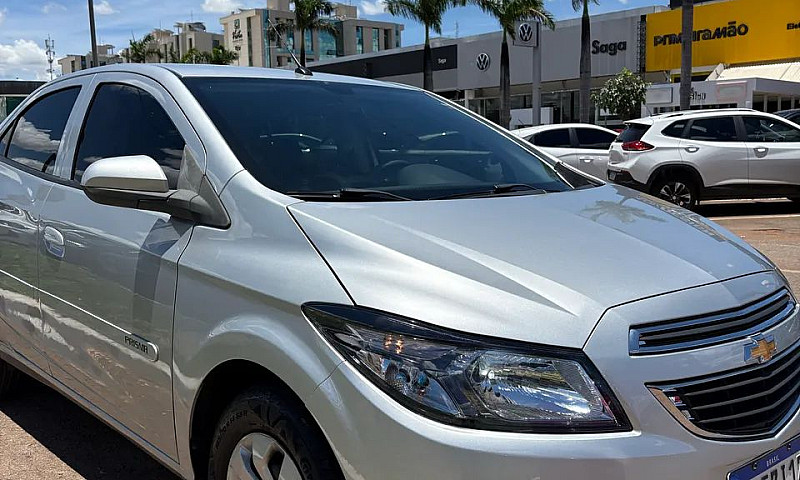 Chevrolet Prisma Sed...