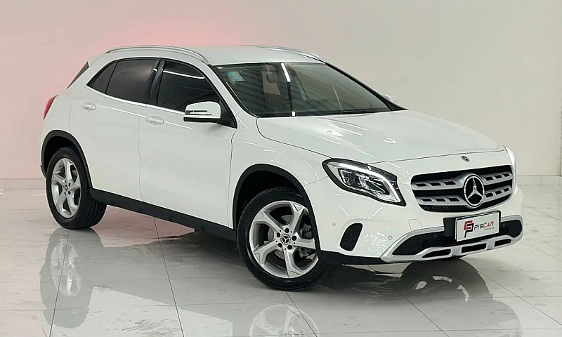 Mercedes-Benz Gla 20...