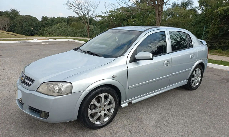 Chevrolet Astra Adva...