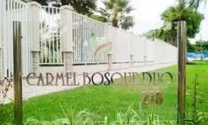 Casa Com 4 Dormitóri...