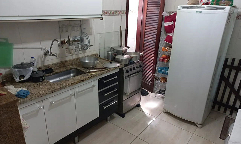 Ótima Casa No Centro...