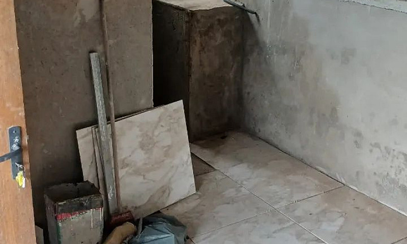 Vendo Casa...