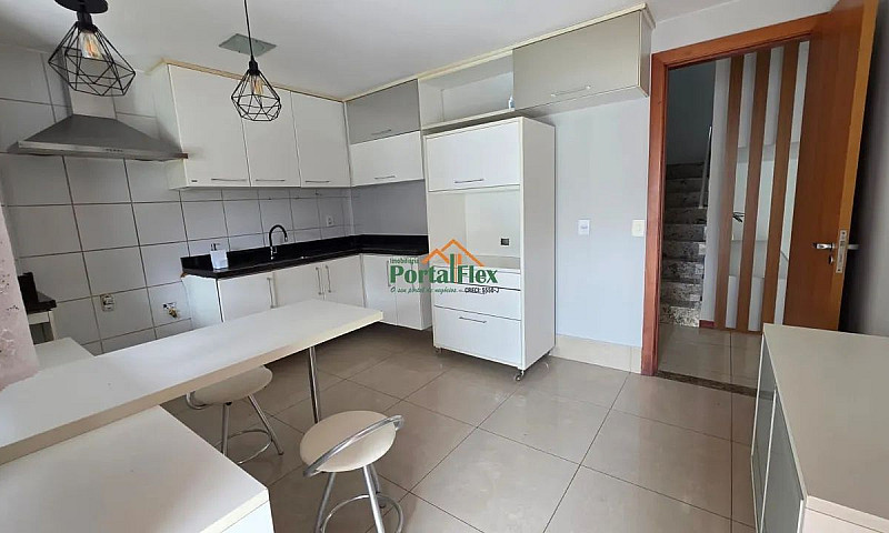 Casa À Locação Em Co...