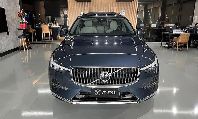 Volvo Xc-60 T-8 Plus...