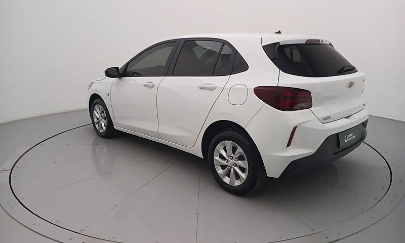 Chevrolet Onix Hatch...