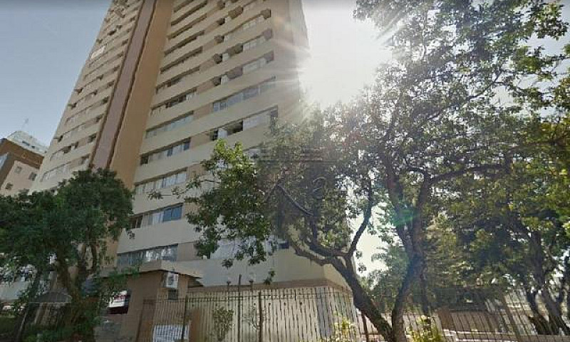 Apartamento / Padrão...