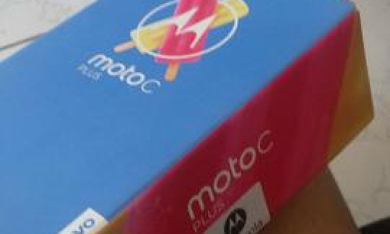 Celular Moto C Plus...