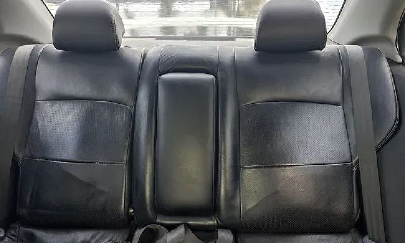 Lancer Automático 2....