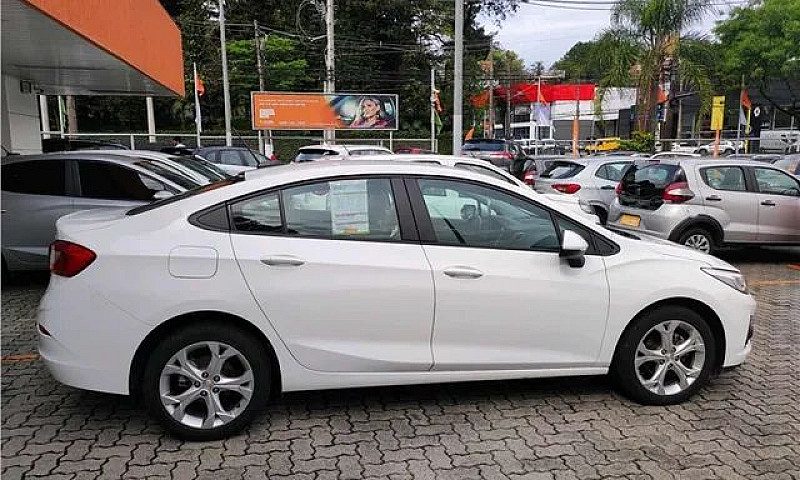 Chevrolet Cruze 2022...