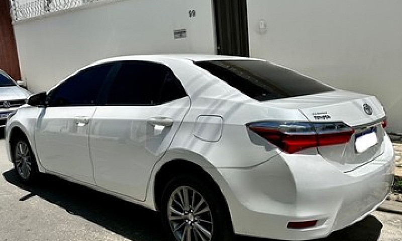 Corolla 2018...