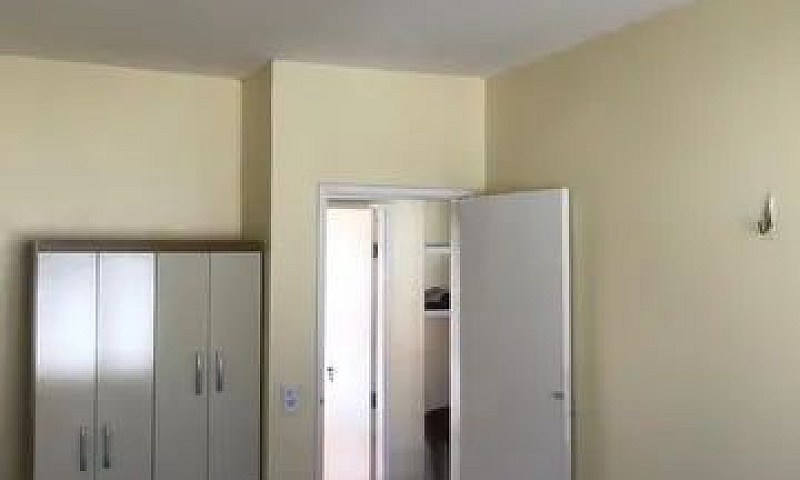Vendo Apto 2° Andar ...