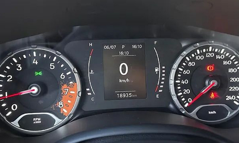 Jeep Renegade Soprt ...