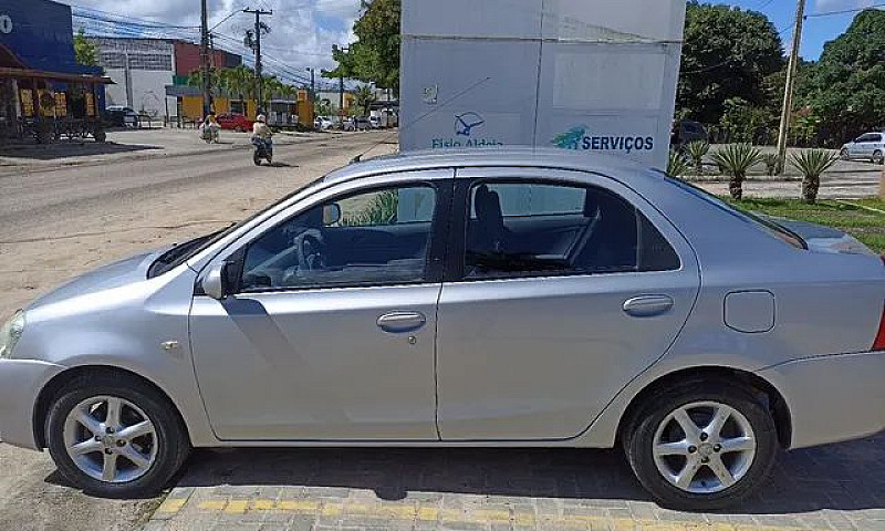 Etios Xs 1.5 2013....