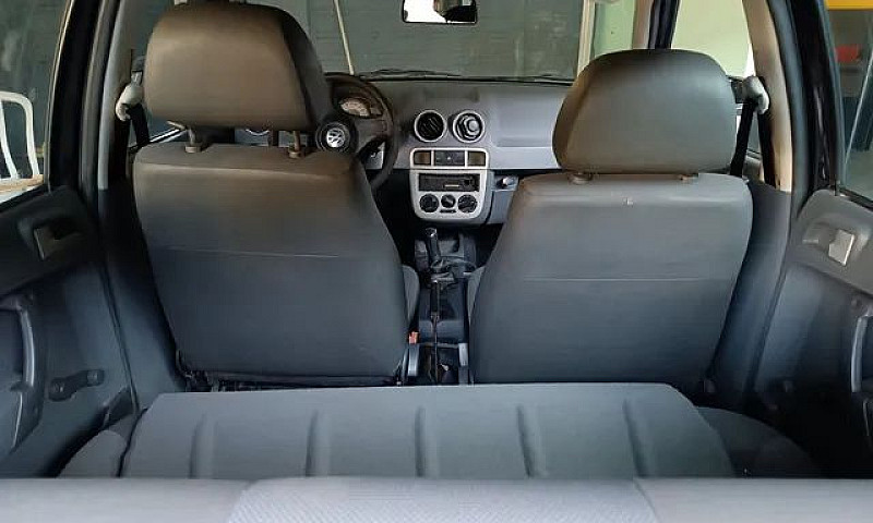 Gol G4 1.6 Completo ...