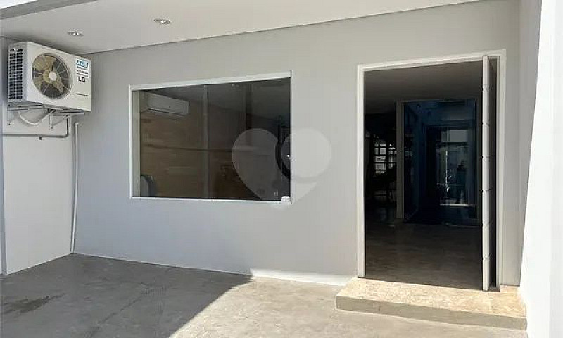 Casa Com 2 Quartos À...