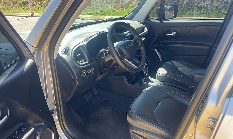 Jeep Renegade Long. ...