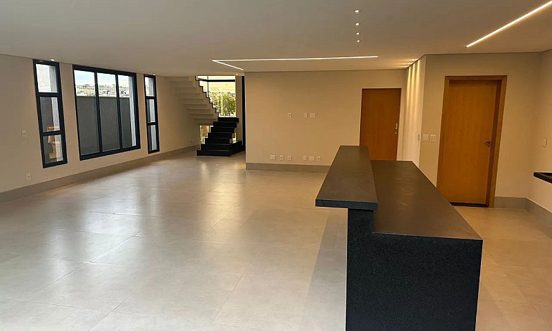Casa Em Condomínio F...