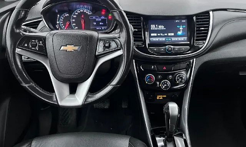 Chevrolet Tracker Pr...