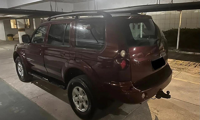 Mitsubishi Pajero Sp...