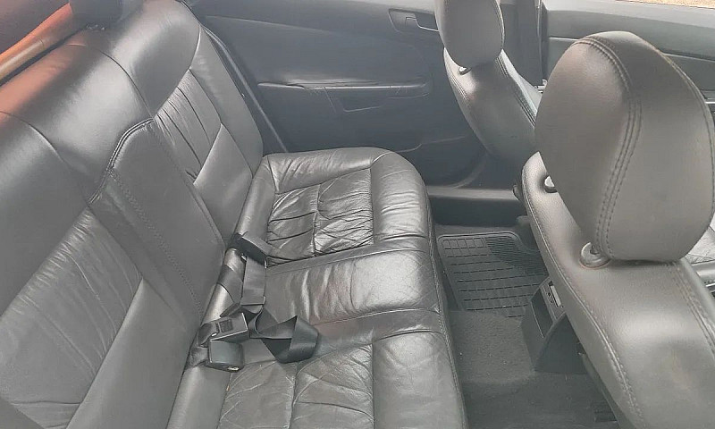 Chevrolet Vectra Exp...