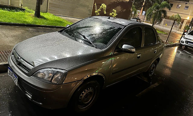Chevrolet Corsa Sed....