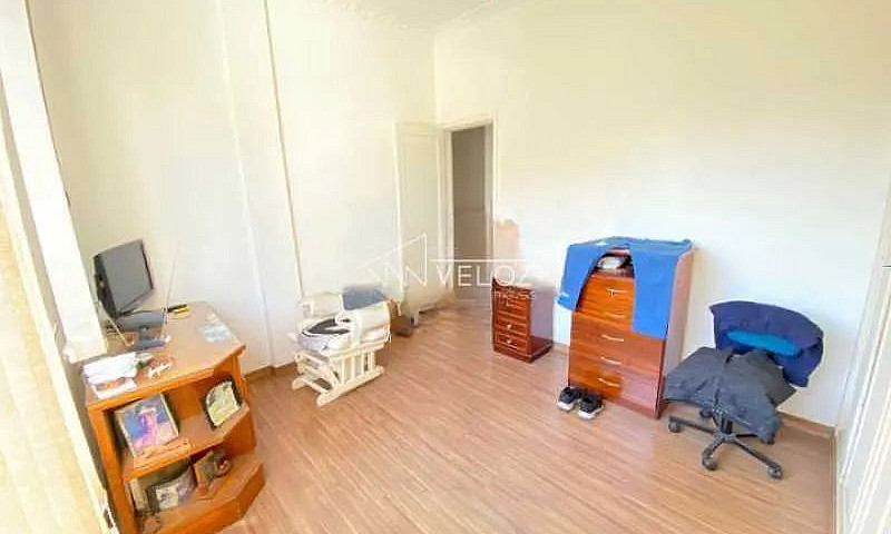 Apartamento : / Resi...