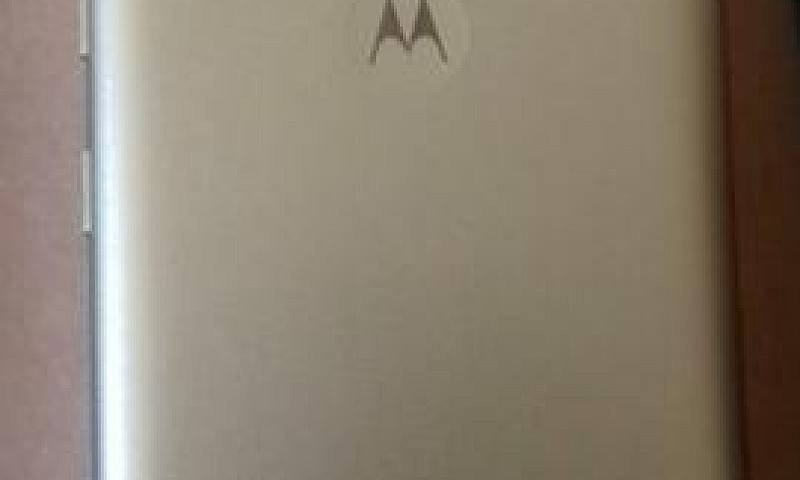 Celular Moto C Plus...