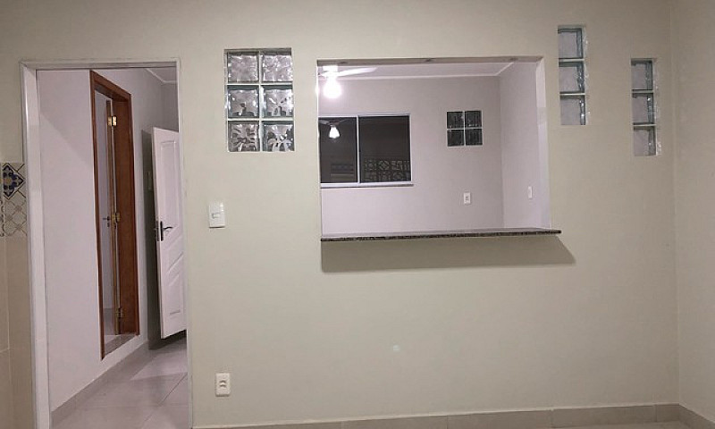 Alugo Apto Quarto/Sa...