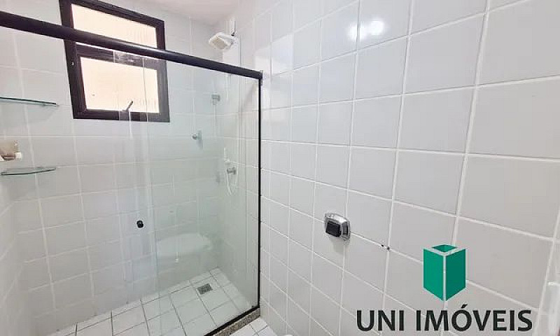 Apartamento De 03 Qu...