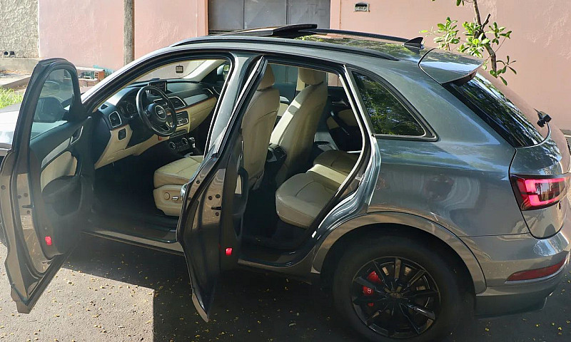 Audi Q3 Completo Tet...