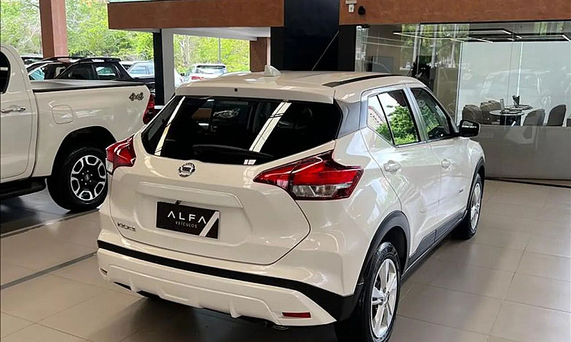 Nissan Kicks 1.6 Act...