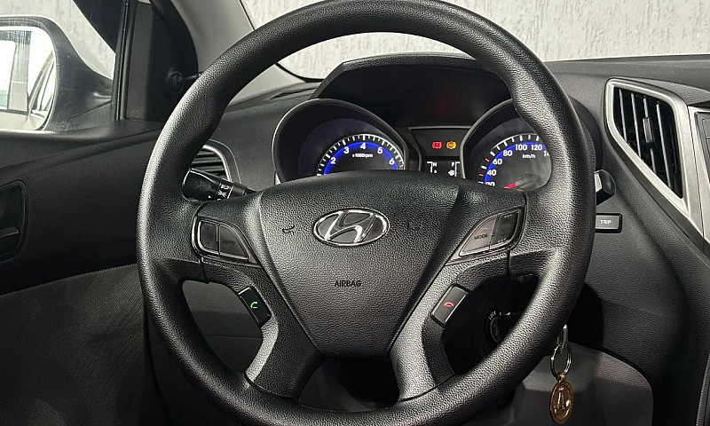 Hyundai Hb20 S For Y...