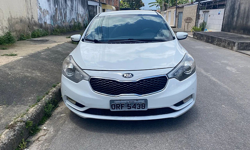 Kia Motors Cerato 1....