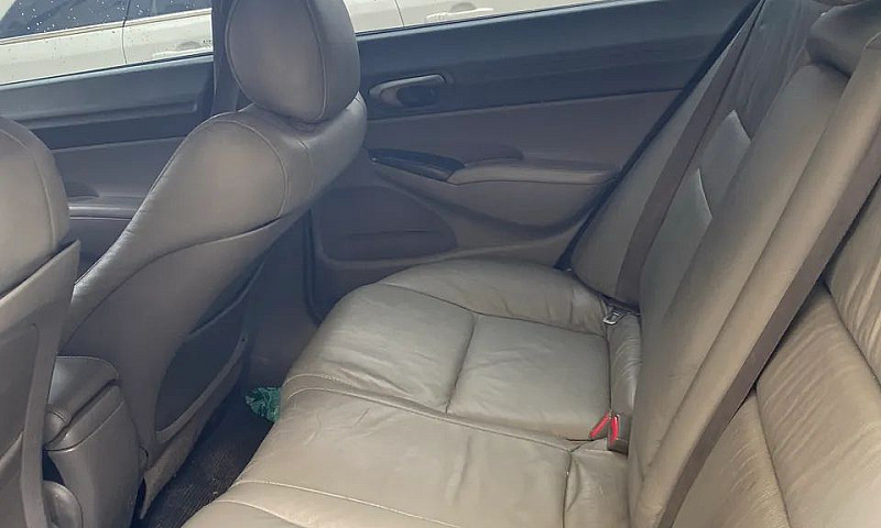 Honda Civic Sedan Lx...