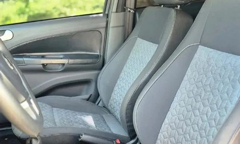 Volkswagen Gol 1.6 I...
