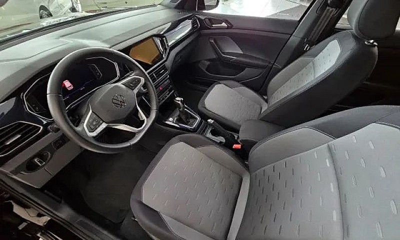 Volkswagen T-Cross C...